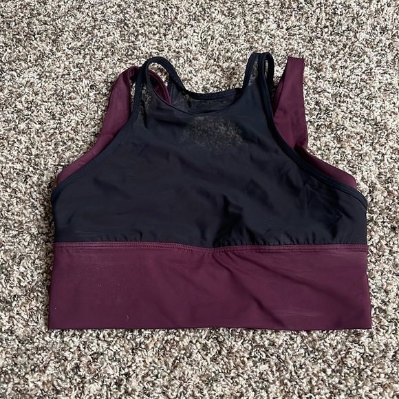 Lululemon Double Tap Bra II
Darkest Magenta 6 - Picture 4 of 8